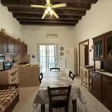 Isole House Holiday home *